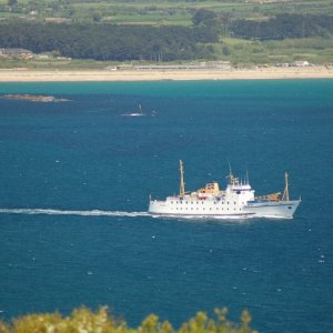 the  scillonian  leaving  Penzance.