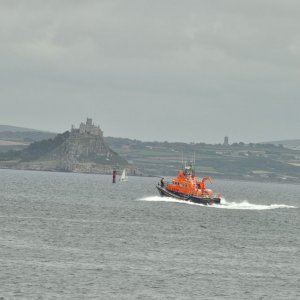 newlyn  raft  race.