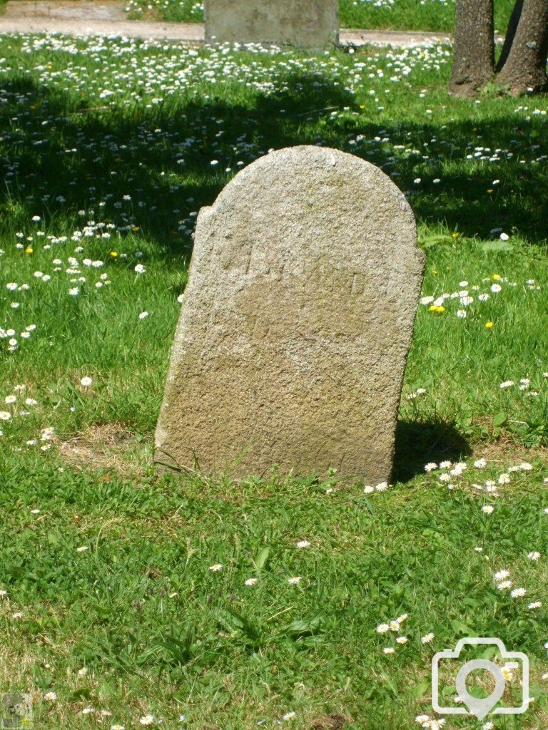 Boundary stone lookalike