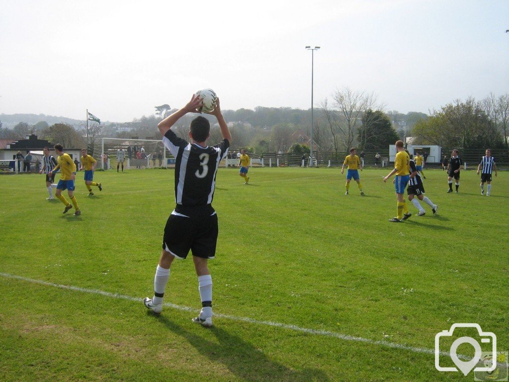 Football 18-04-09