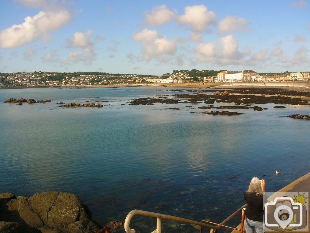 Mounts  bay.