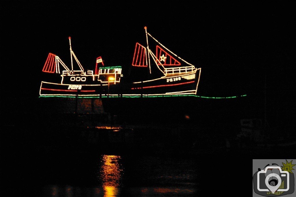 Newlyn and Mousehole Lights - 03