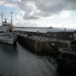 The  Scillonian  III  leaving  Penzance.