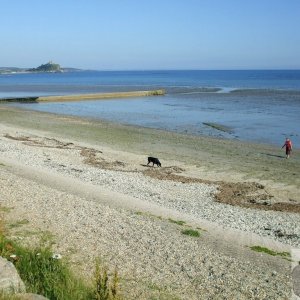 Looking to St Michael's Mount from Eastern Green - 21Jun10