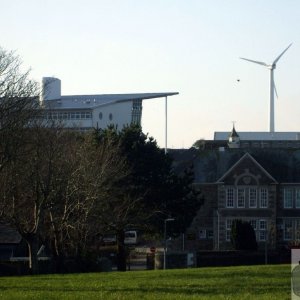 17th Jan., 2010:New wind turbine from across the Rec