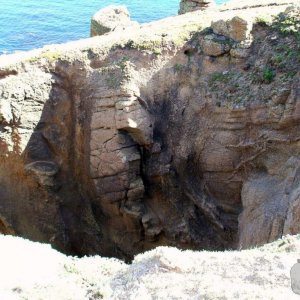 Tol-Pedn-Penwith: The Devil's Funnel