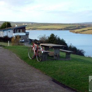 Proof that I was cycling: My bike with Drift dam as a backdrop...and so bac