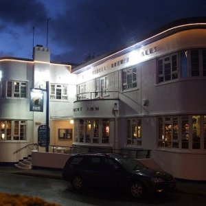 Yacht Inn