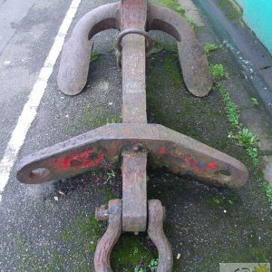 Martin's Self Canting Anchor