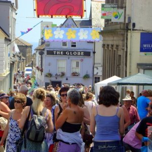 Crowds - Mazey Day 2010