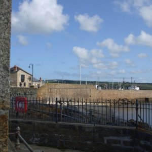 Harbour wall from Memorial