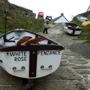 Boat on slip, Porthgwarra - 11Aug10