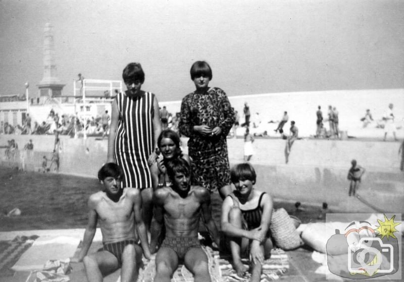 A Heatwave in a late Sixties Summer at the Jubilee Pool