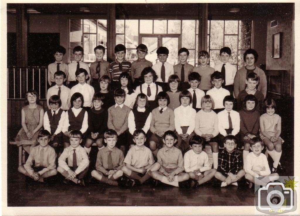 Alverton County Primary School 1966 Miss Carter's Class
