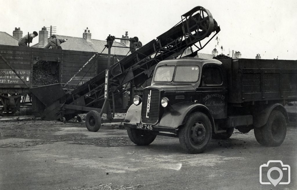 Bennett's coal Penzance 1950s | Picture Penzance archives