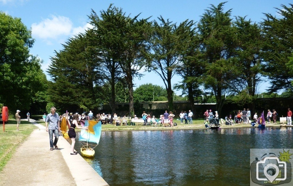 Boat displays on the Wherrytown boating pool