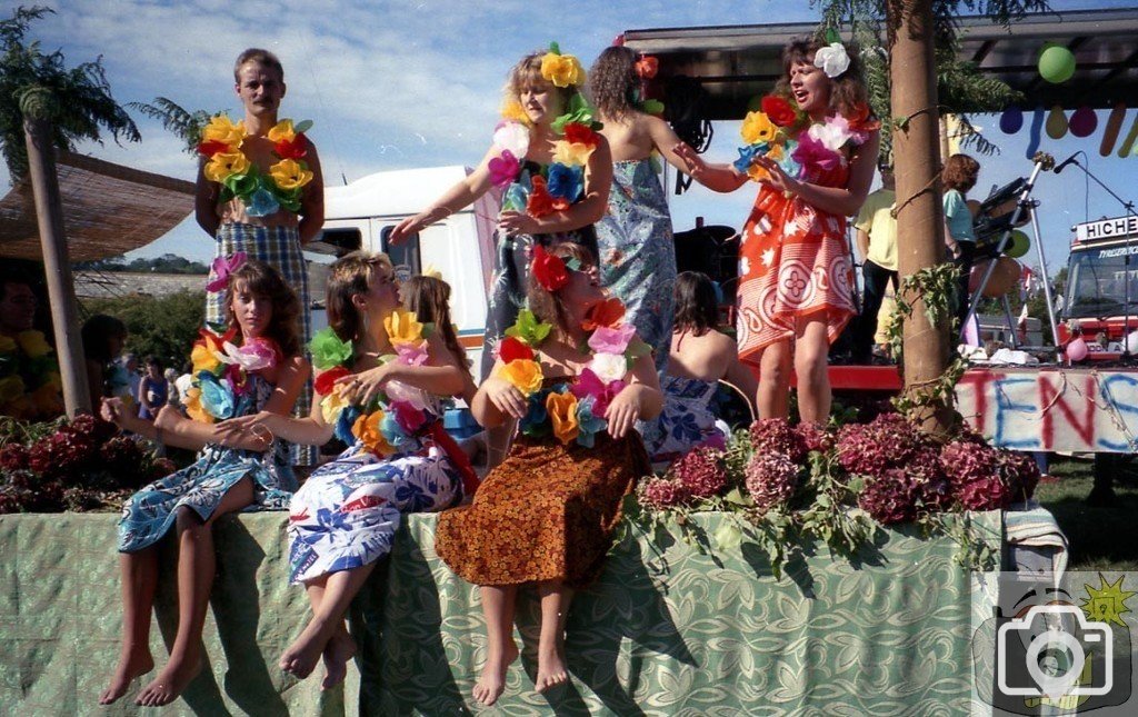 Bonzer Guys at the Carnival