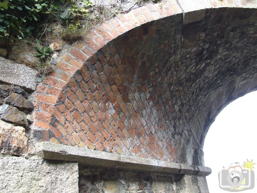 Carnsew Arch, Hayle