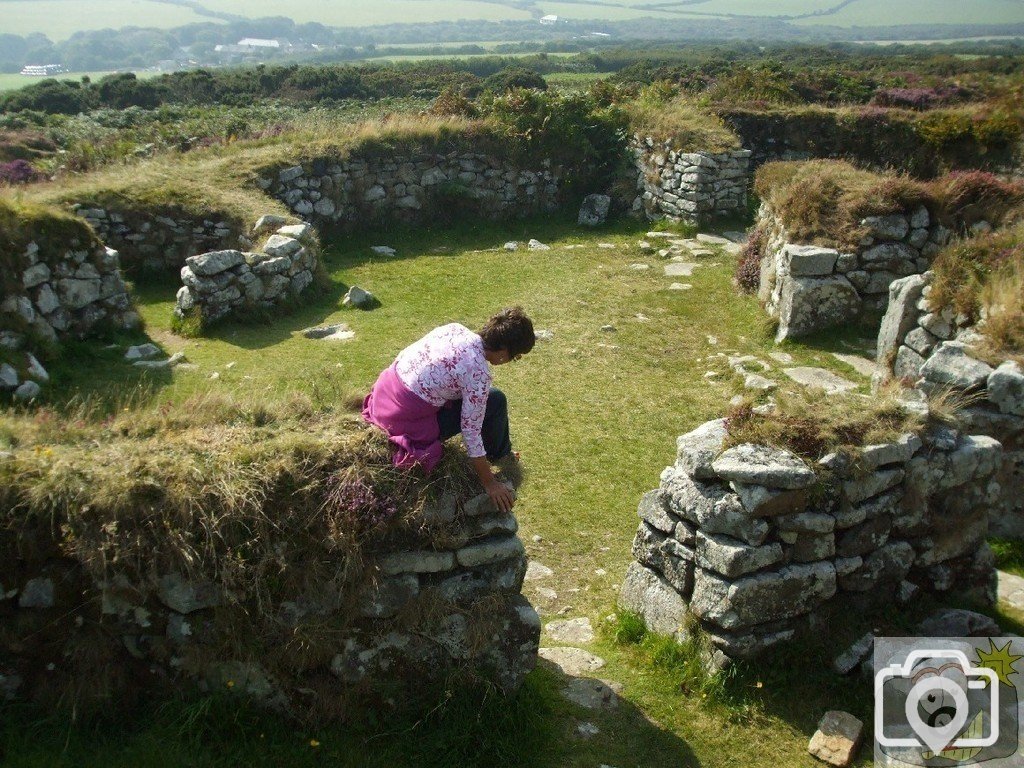 Chysauster Prehistoric Village - 2Sept10