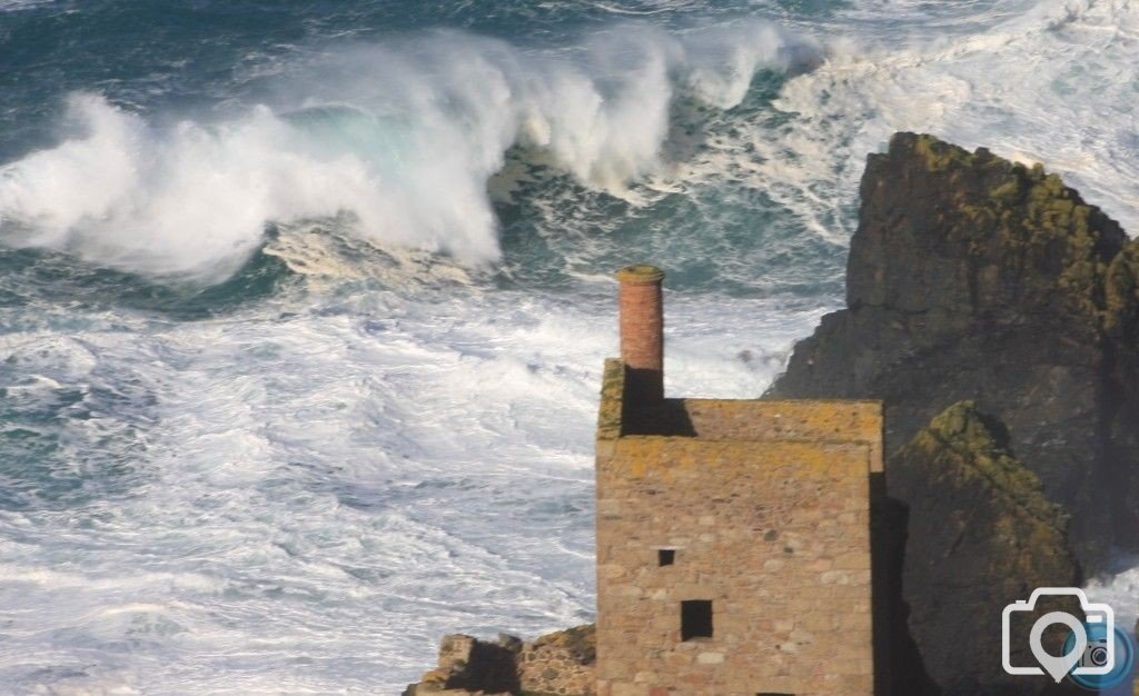 Crowns, Pendeen