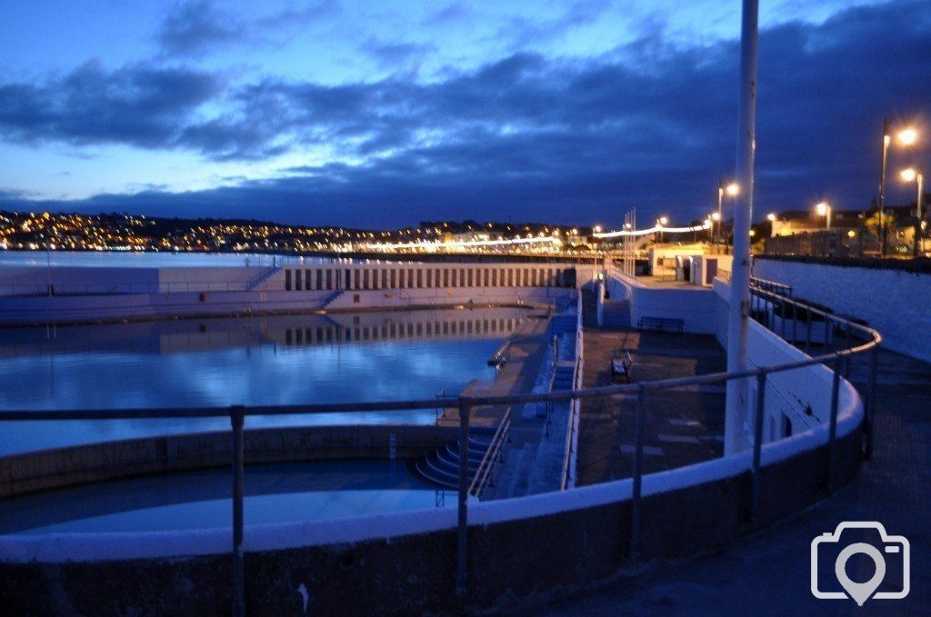 Evening  on  the  prom.