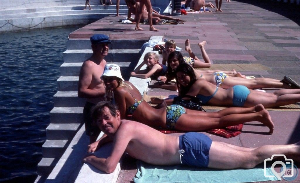 Family pic - Bathing Pool - 1977