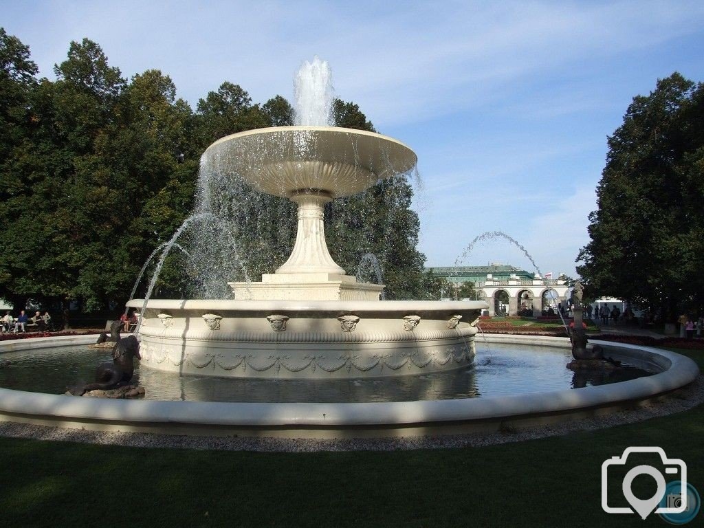 Fountain in Saski - 4