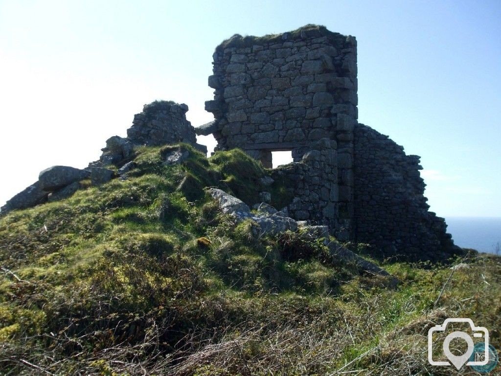 Garden Mine engine house, Watchcroft - 12th April, 2011