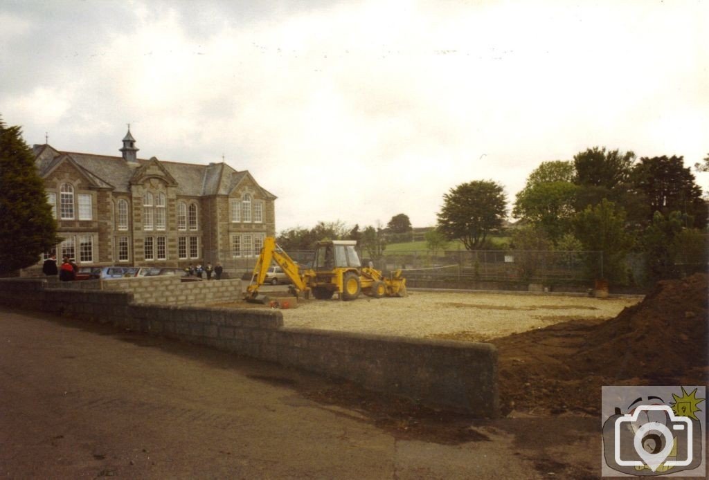 Humphry Davy School