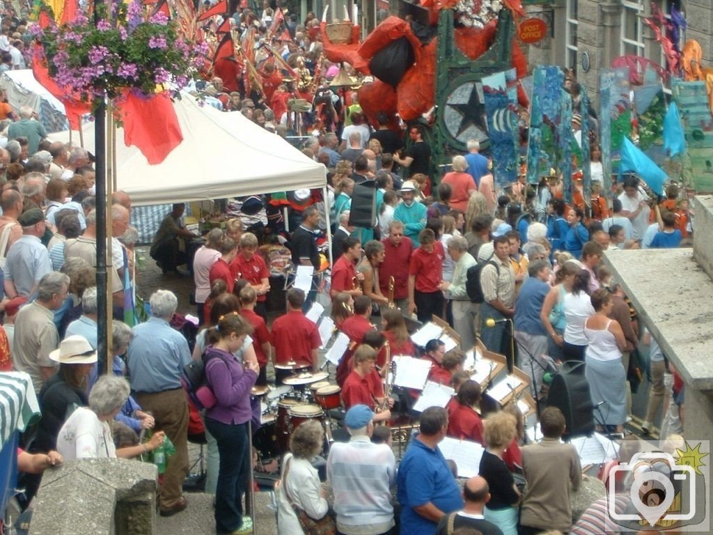 It's teeming in town on Mazey day, 2005