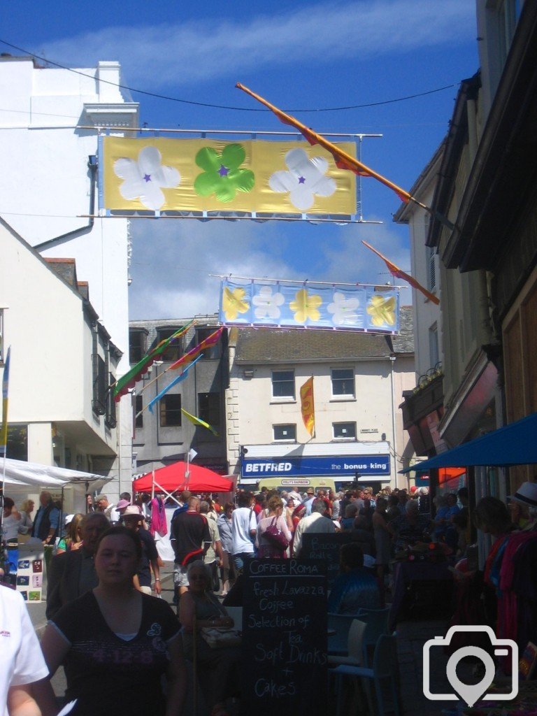 Looking up towards Green Market / Lloyds