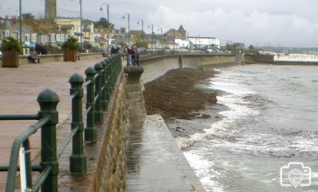 Mounts  bay.