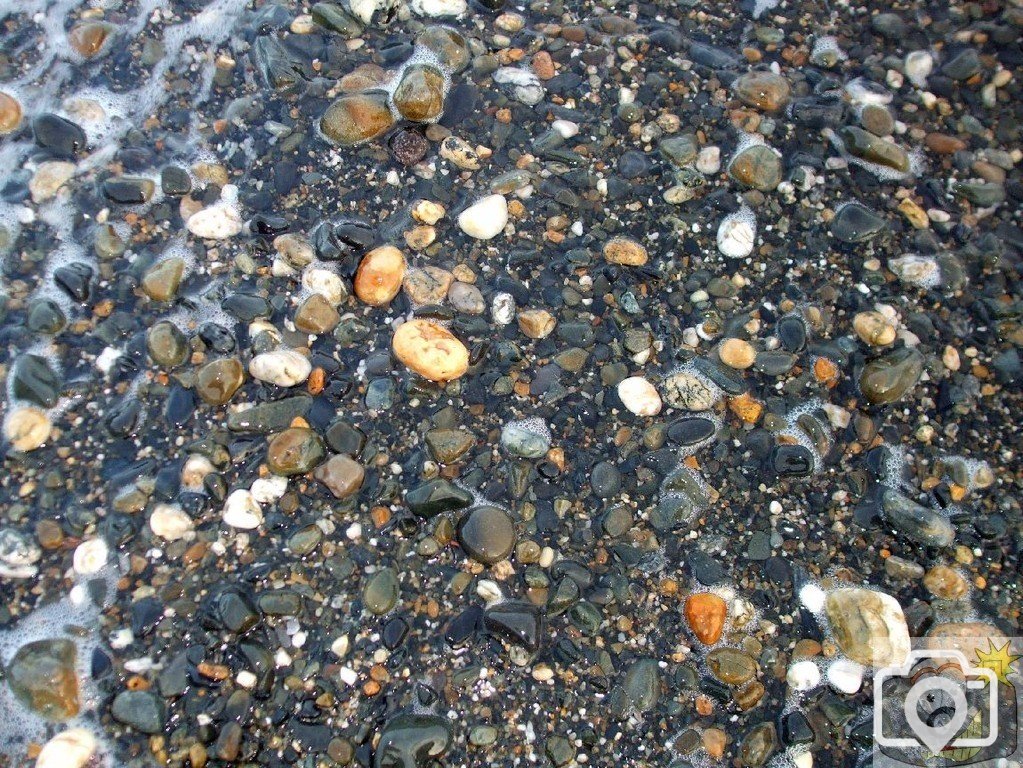 Pebbles on the beach at Lariggan - 19Feb10