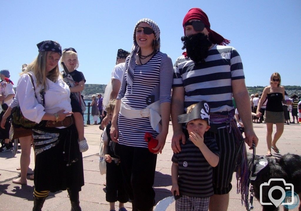 Pirates on the Prom 22