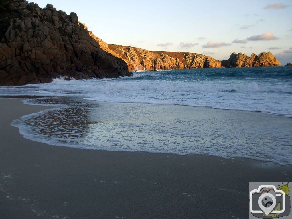 Porthcurno has said goodbye to the sun - 3.30 pm