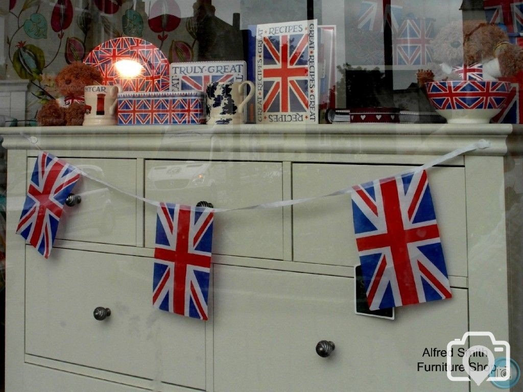 Queen's Diamond Jubilee Decorations 2012