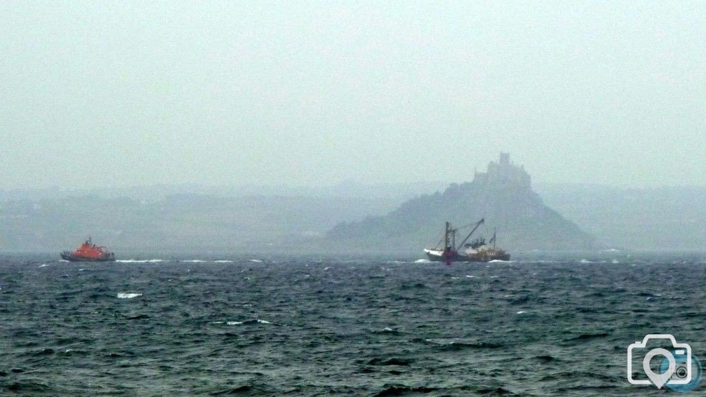 Queen's Diamond Jubilee Flotilla 11