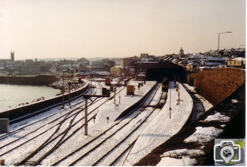 snow picture penzance station