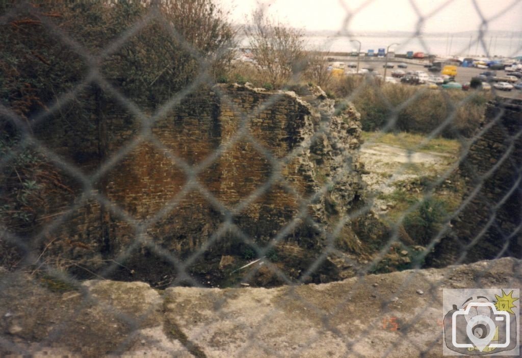 The Davy Statue and Peasgood Pharmacy in Background