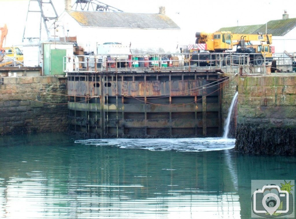 The Dry Dock - Overhaul of the Ross Bridge