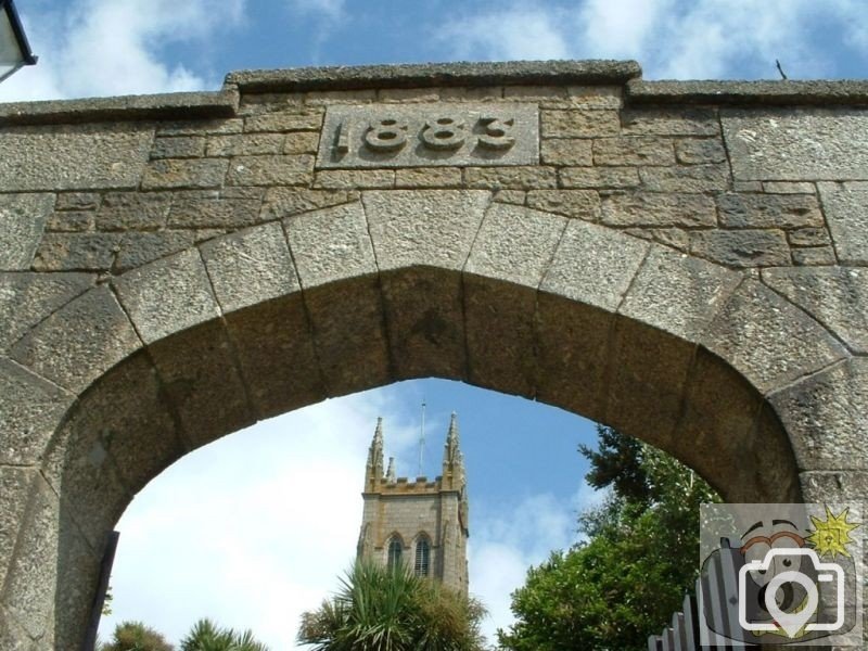 The Gateway to St Mary's CHurchyard