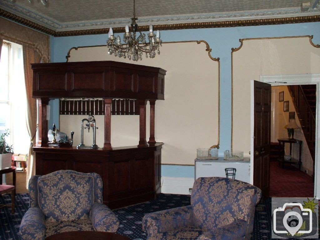 The Lounge and its mini-bar, the Union Hotel, Feb., 2007