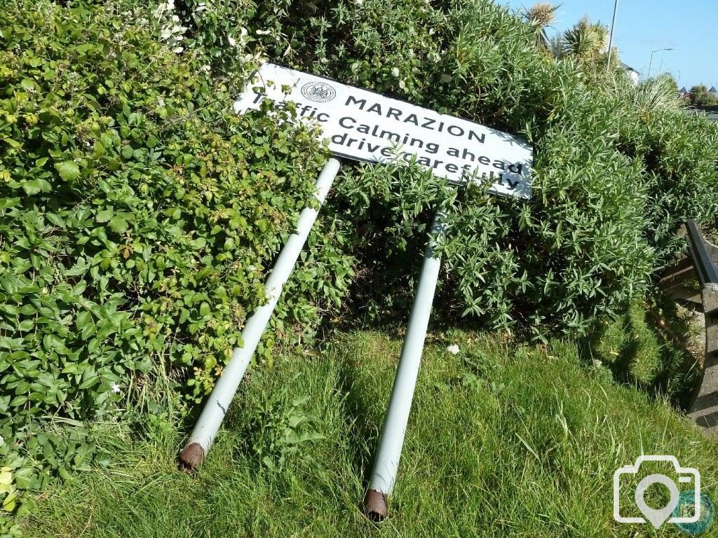 Traffic Calming Sign at Marazion! - 31st May, 2011